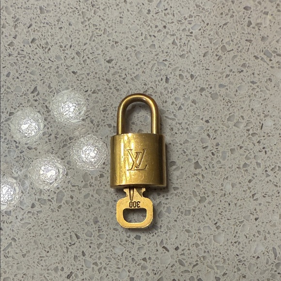 Louis Vuitton Accessories - Louis Vuitton Gold Padlock Key Holder